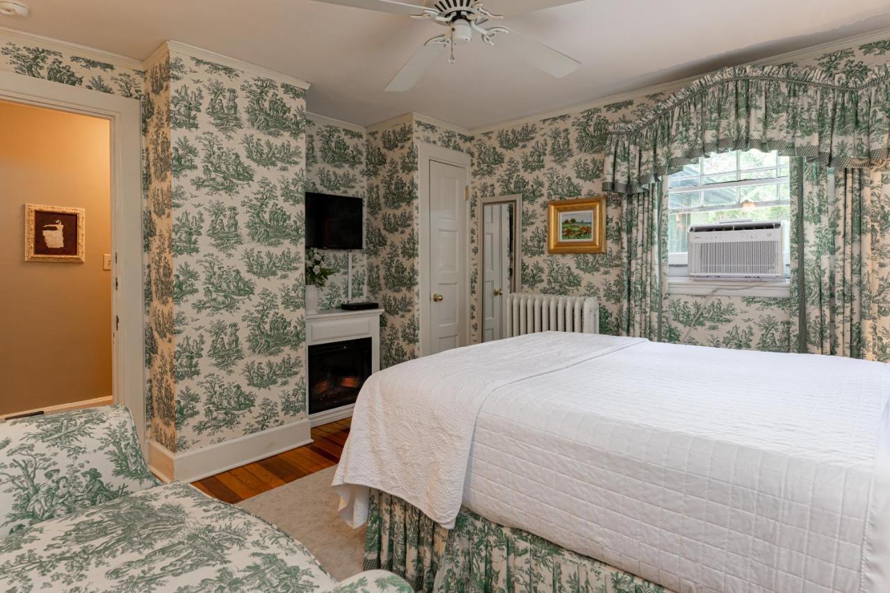 Pinecrest Bed & Breakfast Asheville Kültér fotó