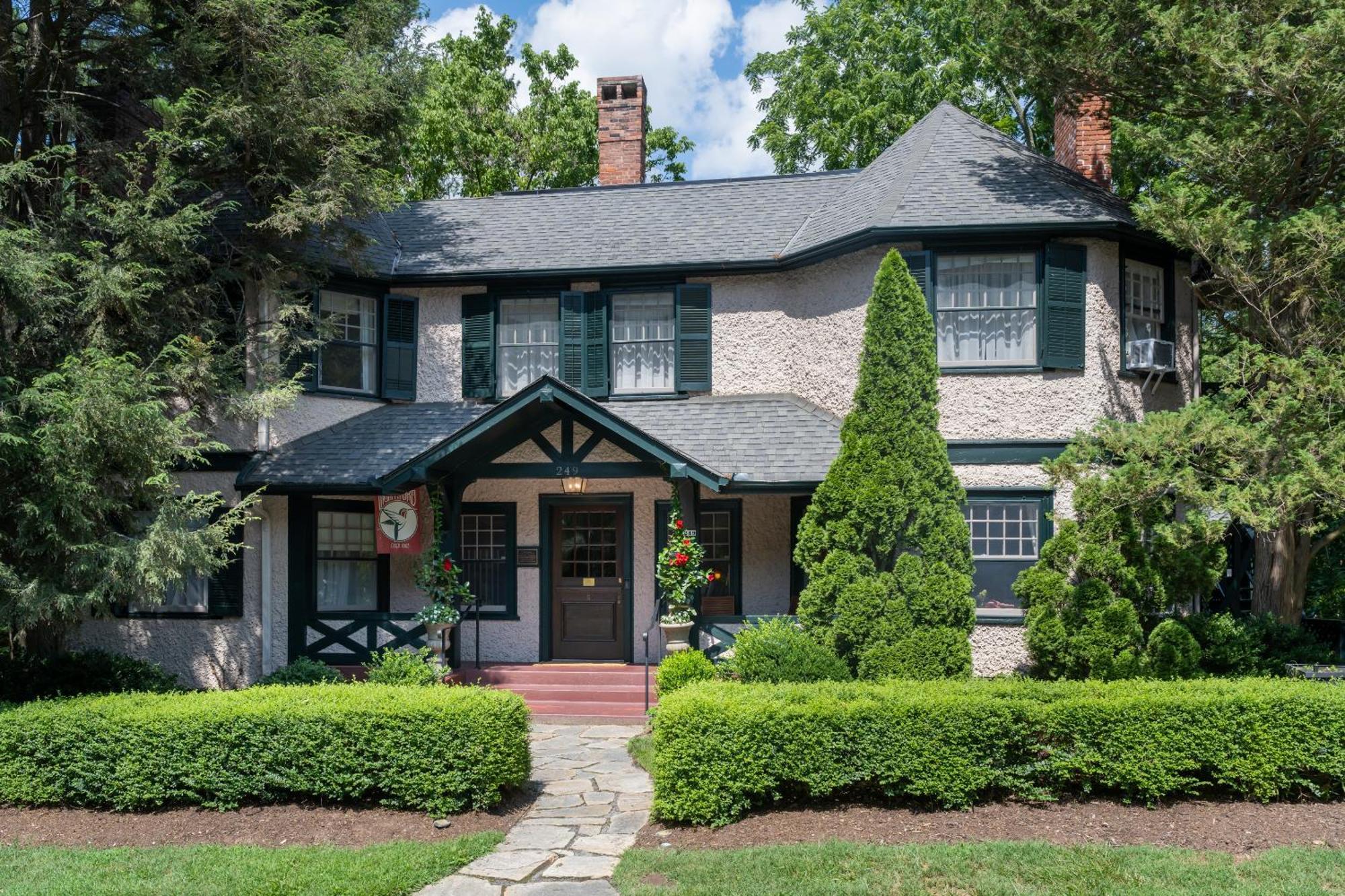 Pinecrest Bed & Breakfast Asheville Kültér fotó