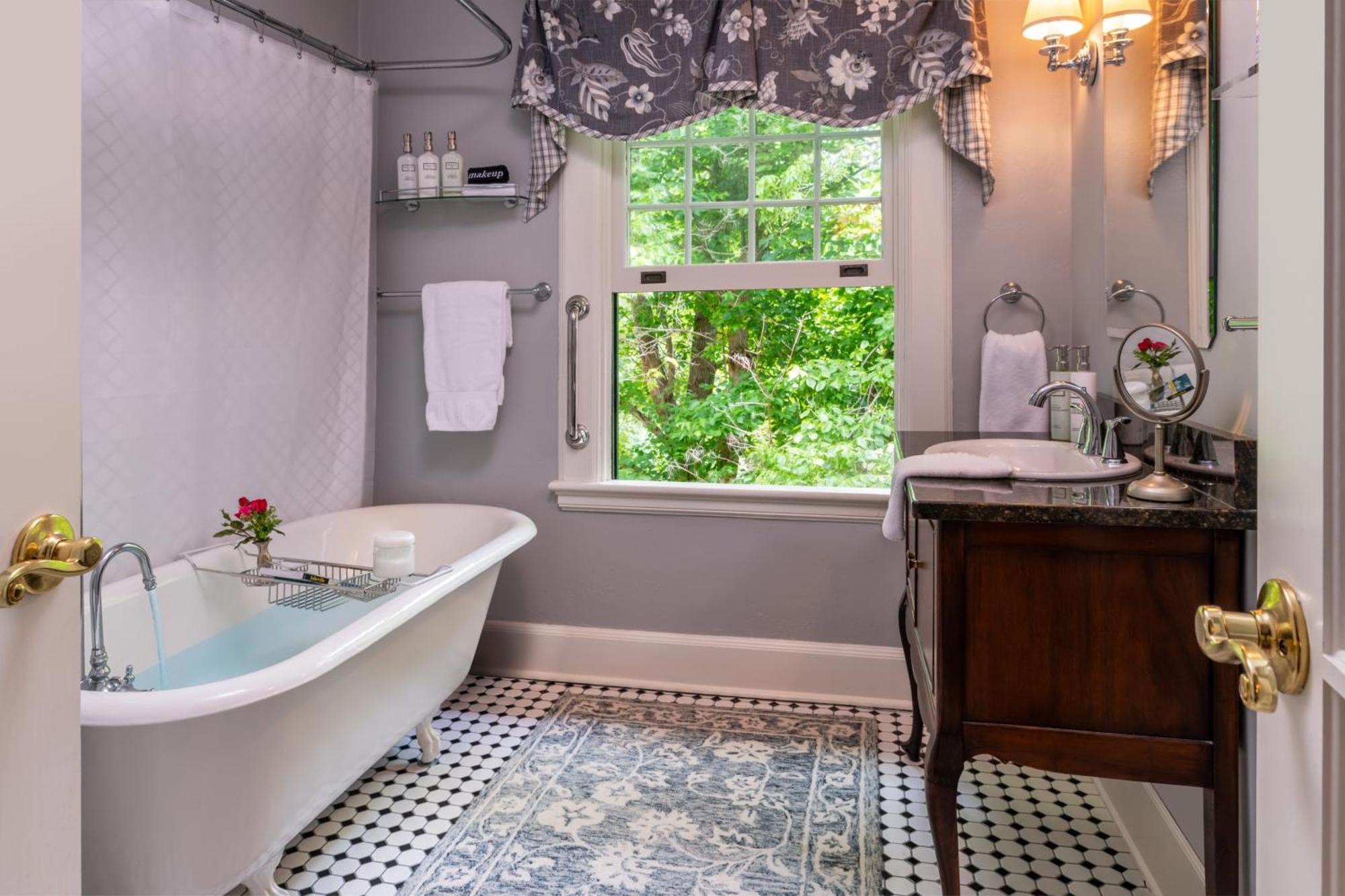 Pinecrest Bed & Breakfast Asheville Kültér fotó